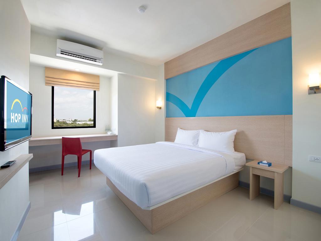 Hop Inn Hotel Alabang Manila Muntinlupa City Esterno foto